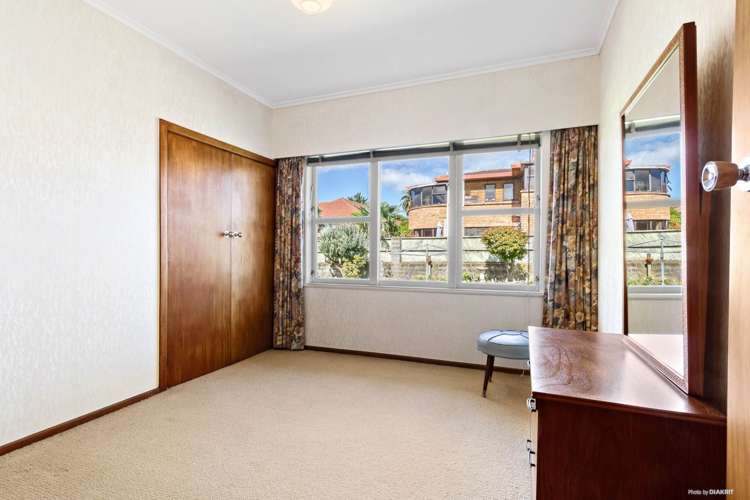 11 Exminster Street Blockhouse Bay_14