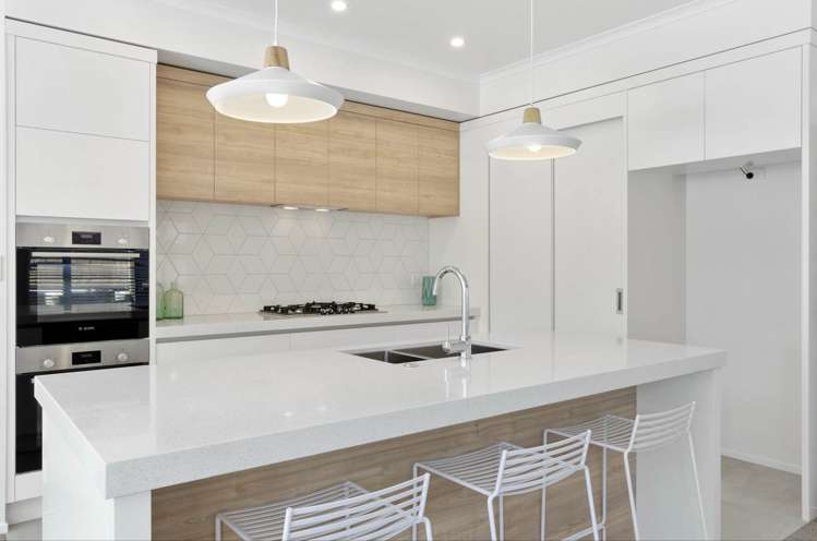 14 Pommes Way Silverdale_2