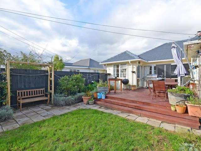 41 Shakespeare Avenue Trentham_1