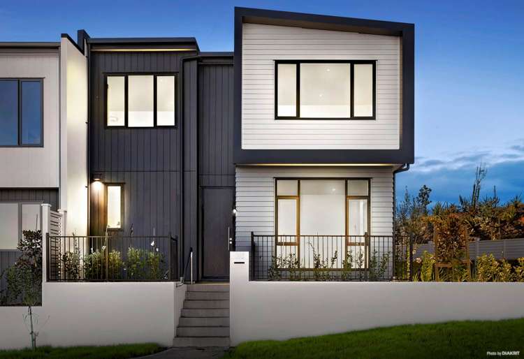 198 Seventh View Avenue Beachlands_0