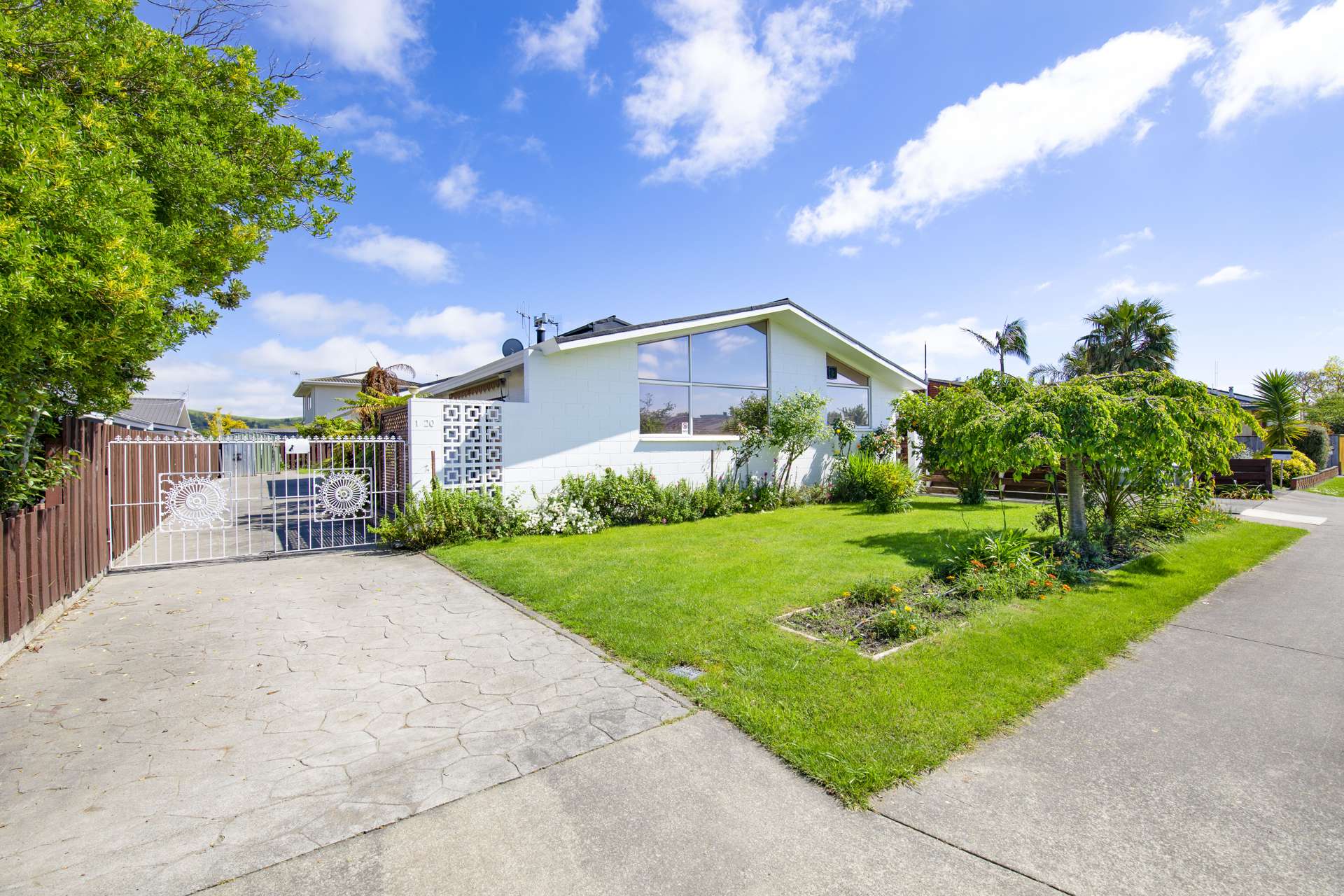 1/20 Bowling Road Greenmeadows_0