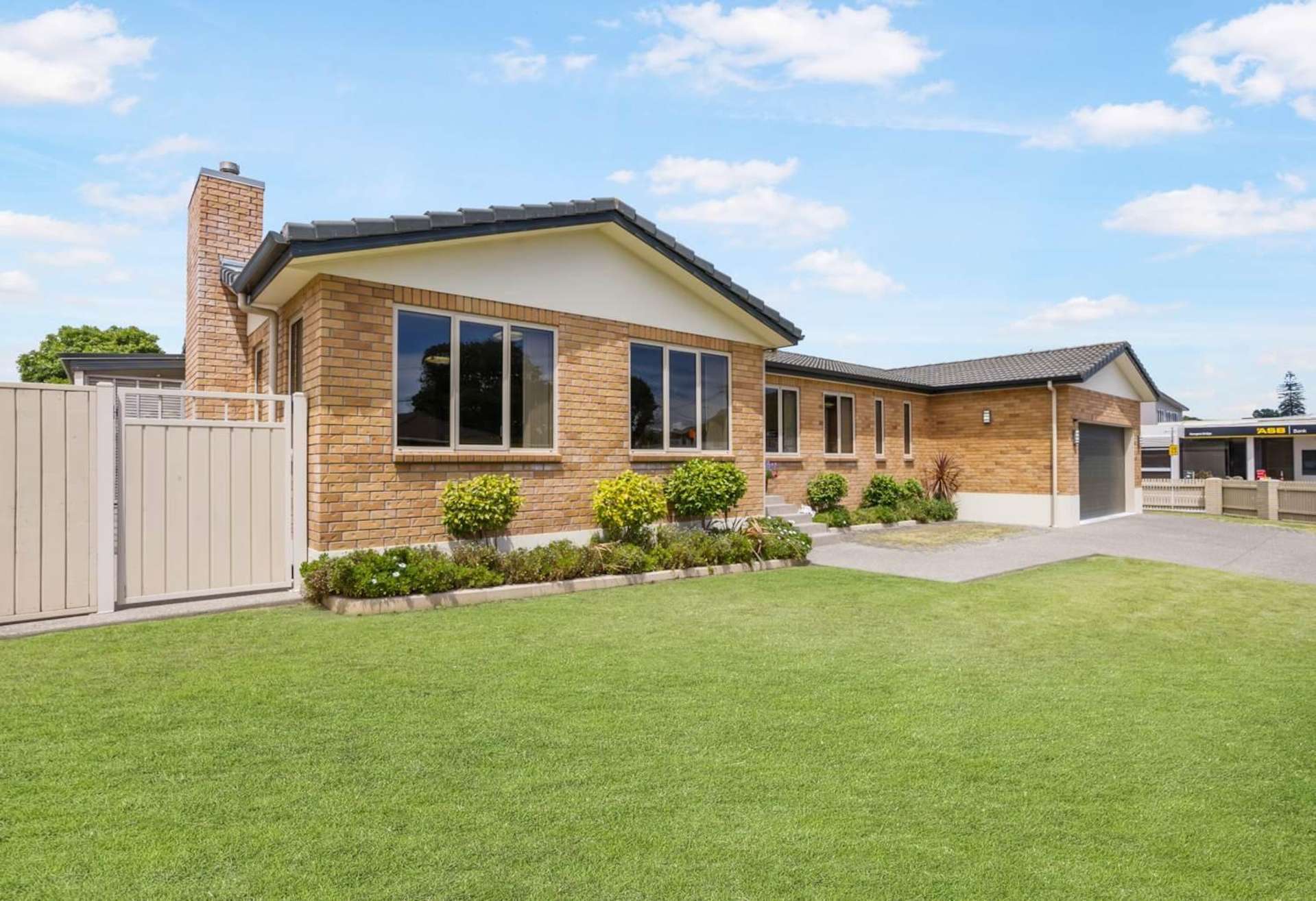 1/15 Coronation Road Mangere Bridge_0