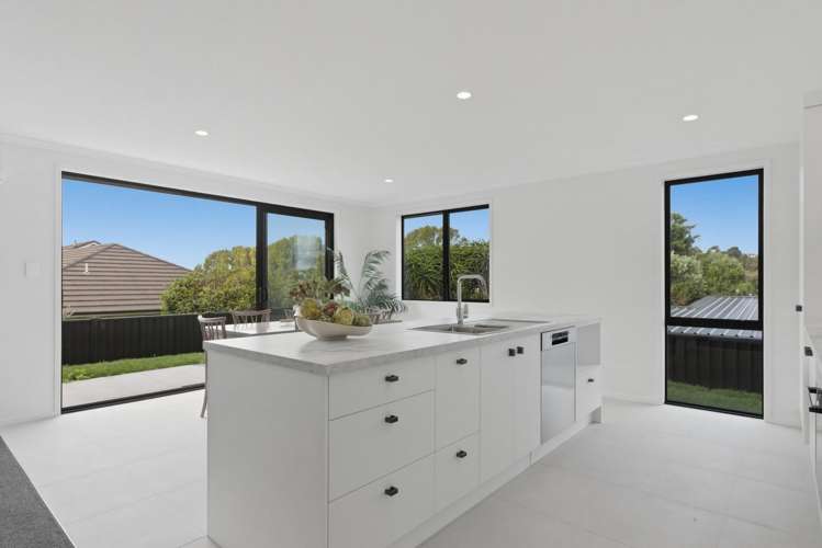 8 Christie Way Bethlehem_15