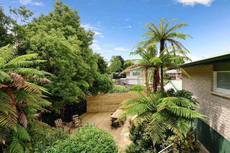 9 Lorraine Place Glenview_7