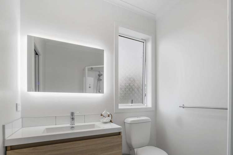 11 Rauta Way Helensville_11