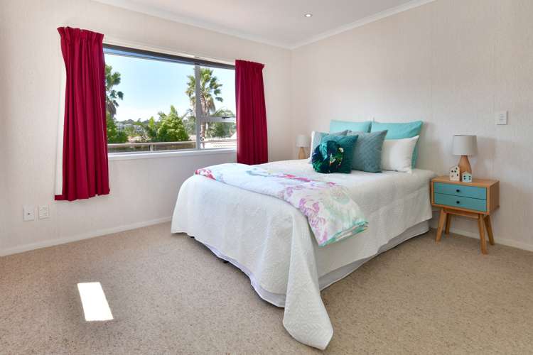 1017 Whangaparaoa Road Tindalls Beach_14