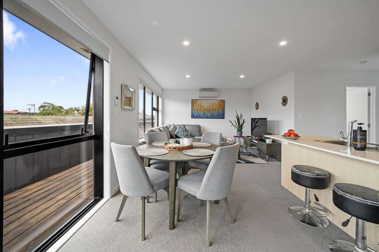 11/48 Wallace Road_2