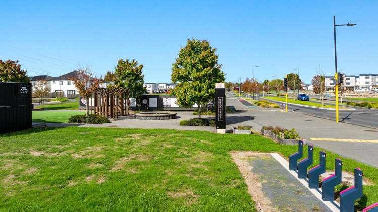 19 Woven Place Karaka_27