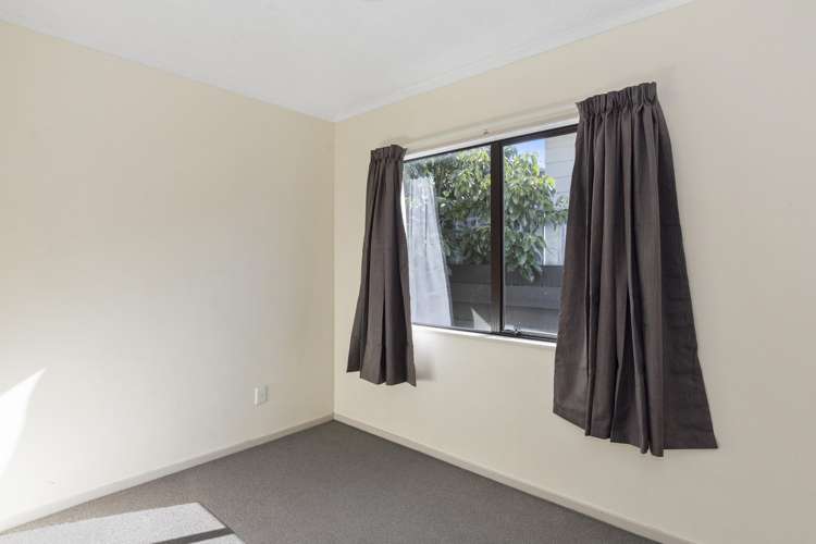 47b Millers Road Brookfield_9