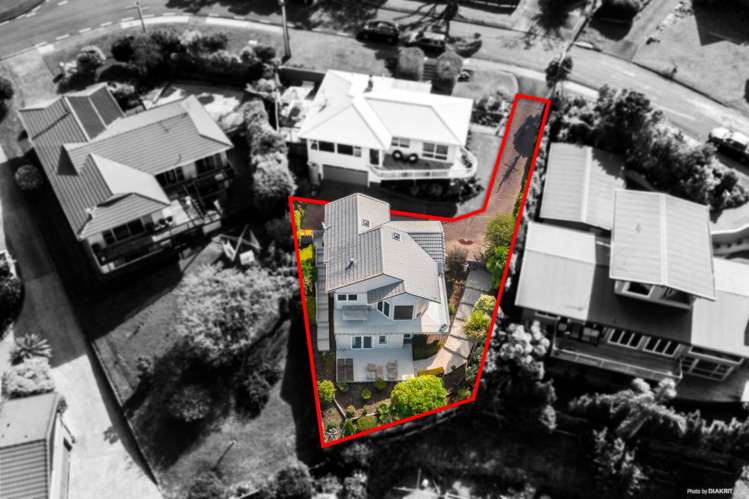 2/1 Eastcliffe Road Castor Bay_21