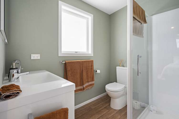 4 Second View Avenue Beachlands_11