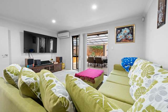 51 Sunningdale Street Wattle Downs_4