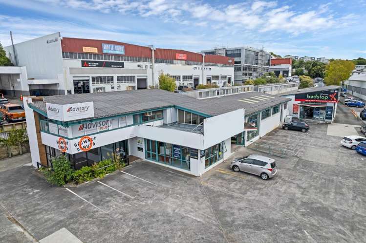 171 Target Road Wairau Valley_1