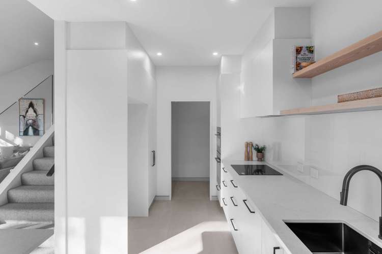 145 Mt Pleasant Road Mount Pleasant_11