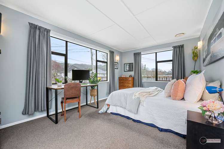 61 Shearer Crescent Naenae_13