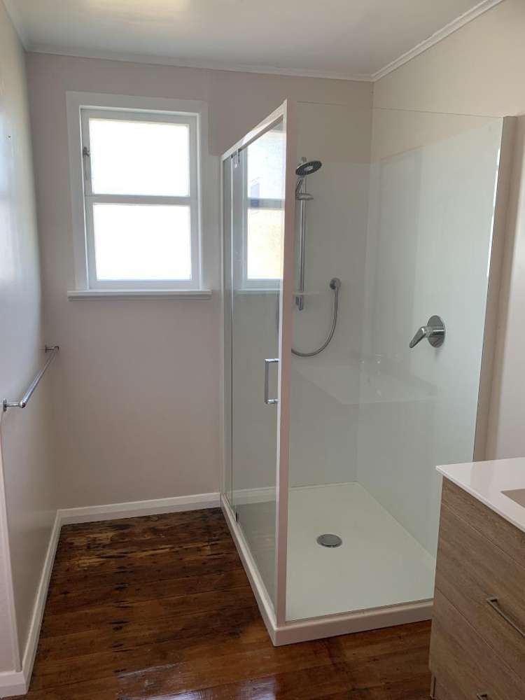 25 Flower Street Bulls_7