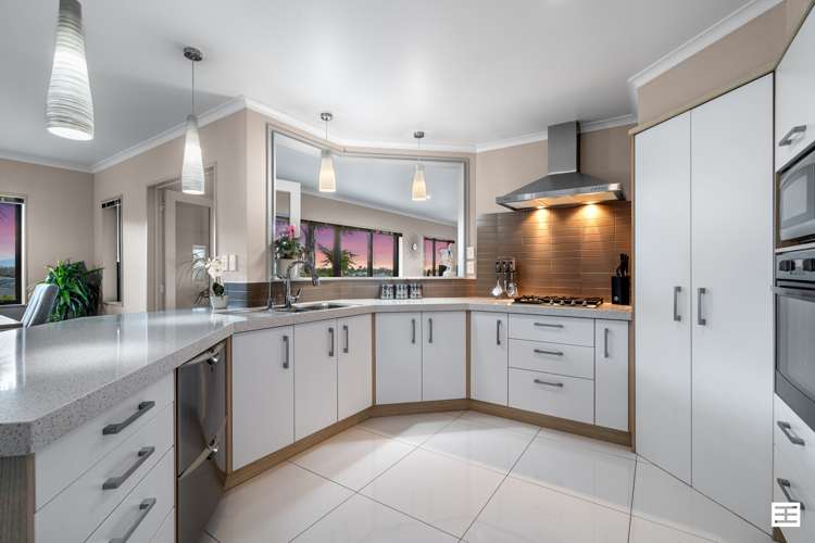 8 Siemonek Rise Bethlehem_11