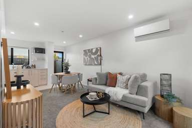 2/50 Stewart Street_2