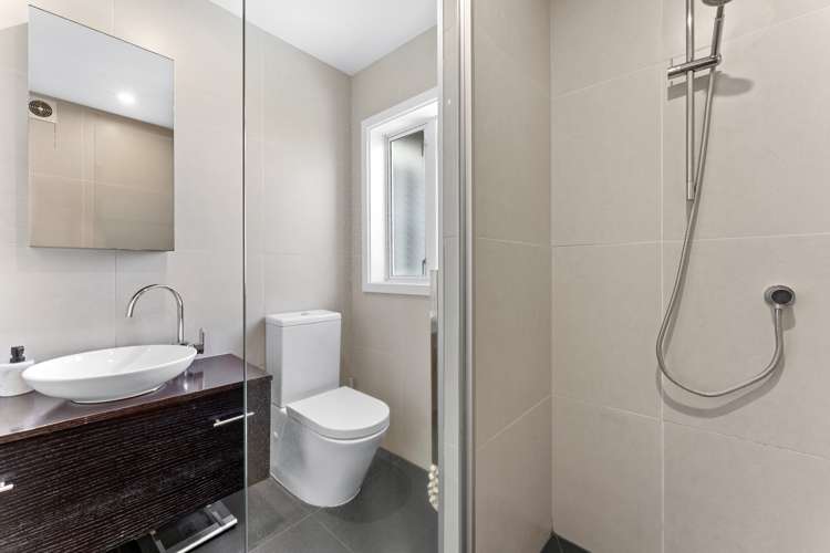 2/20 Gulf View Road Murrays Bay_15