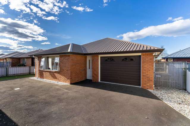 Modern Town House - as good as it gets