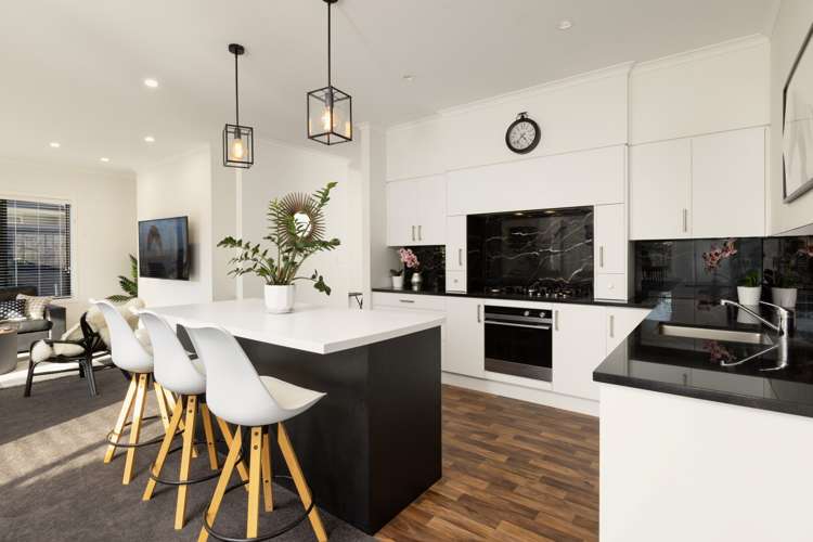 34 Kahuparere Crescent Pyes Pa_6