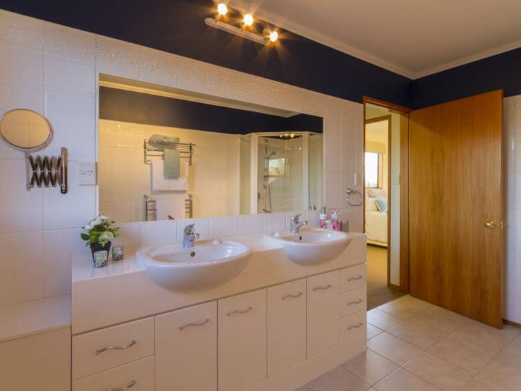 4 Waimana Place Wanaka_10