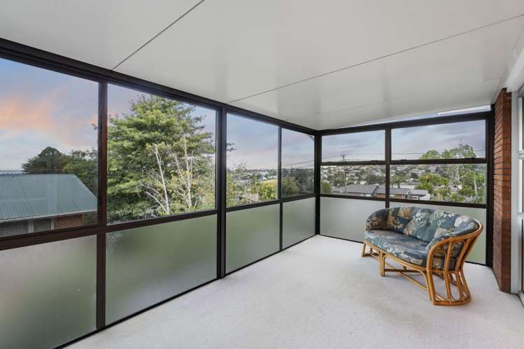 32 Triangle Road Massey_9