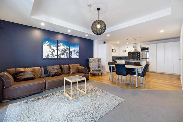 Unit 204 The Glebe, 1 Beetham Street Queenstown_2