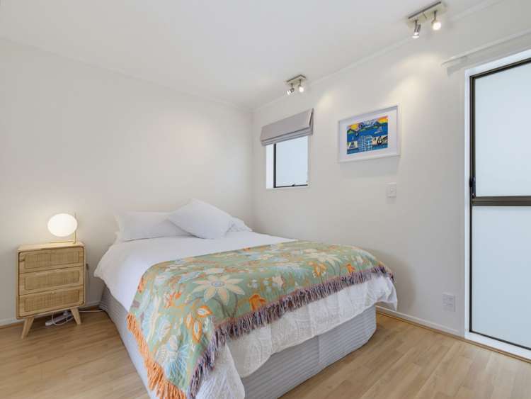 3 Mulberry Place Glenfield_18