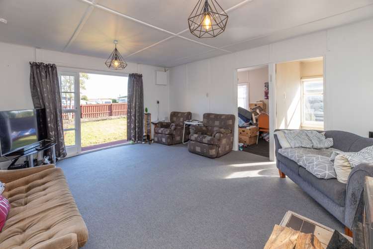 62 Dunns Avenue The Pines Beach_3