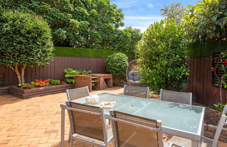 12b Glenfern Road Mellons Bay_22