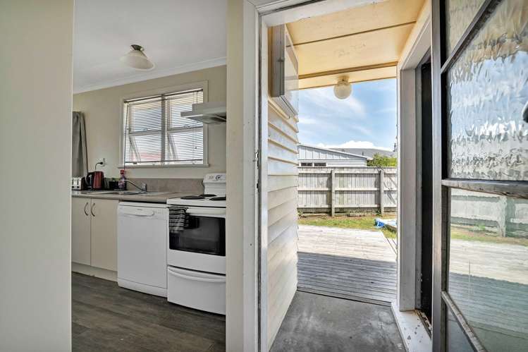 66A Cloten Road Stratford_8