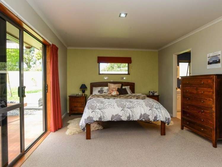 191 Racecourse Road Waipukurau and Surrounds_9