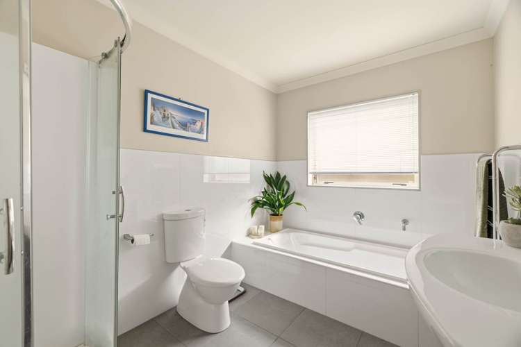 104 Waterside Drive Pyes Pa_19