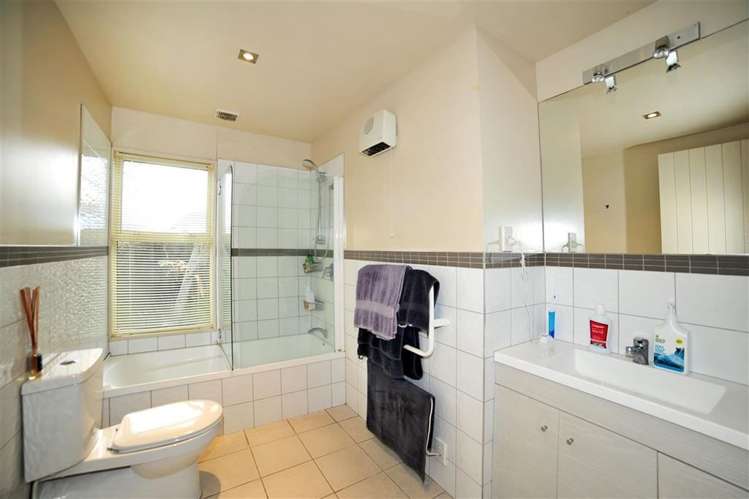 147 England Street Linwood_9