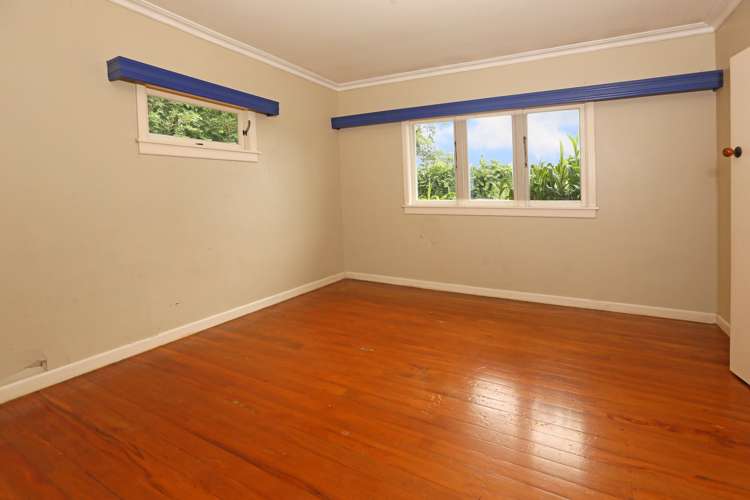 114 Glengarry Road Glen Eden_5