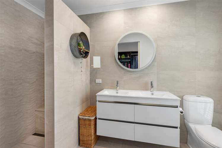 125 Pegasus Boulevard Pegasus_6