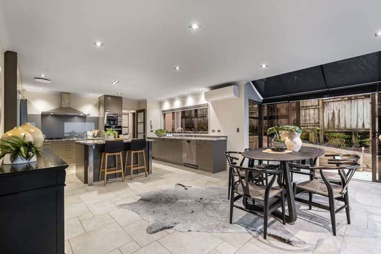 125a East Coast Road Castor Bay_8