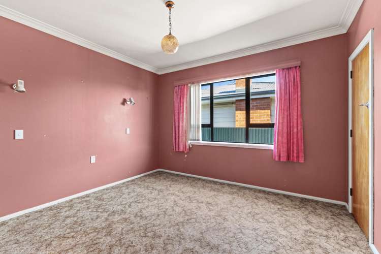 216A Kennedy Road Onekawa_13