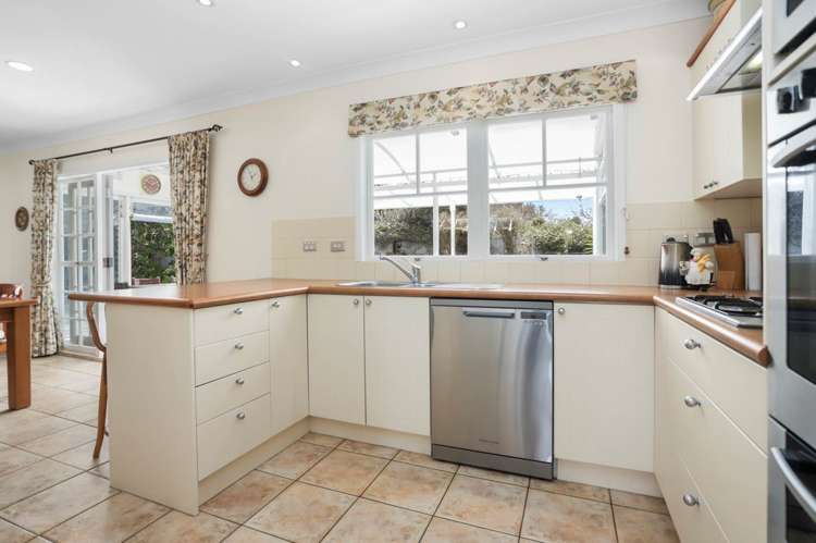 23 Sorrel Crescent Bucklands Beach_6