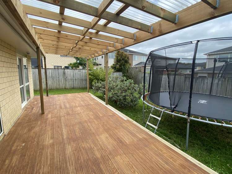 32 Castlederg Drive Flat Bush_13