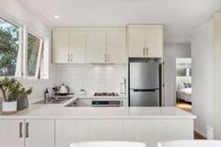 3/4 Beach Road Castor Bay_7