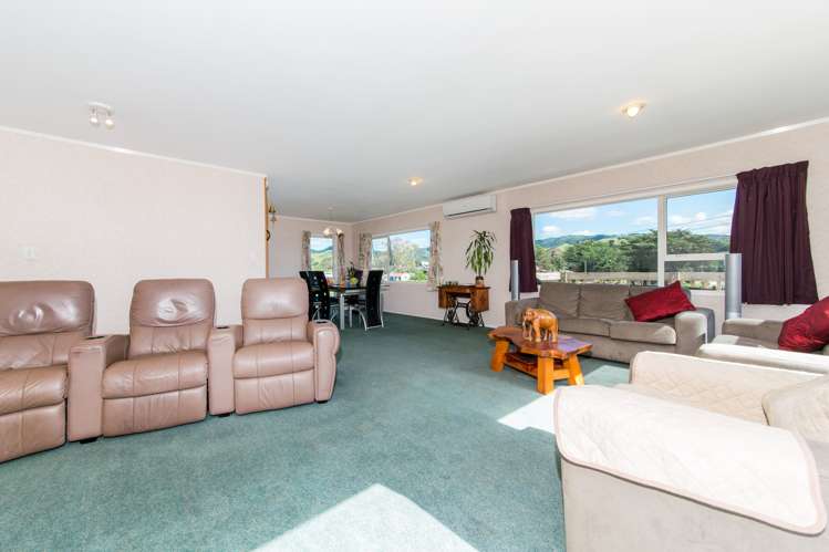 21 Kawakawa Bay Coast Road Kawakawa Bay_5