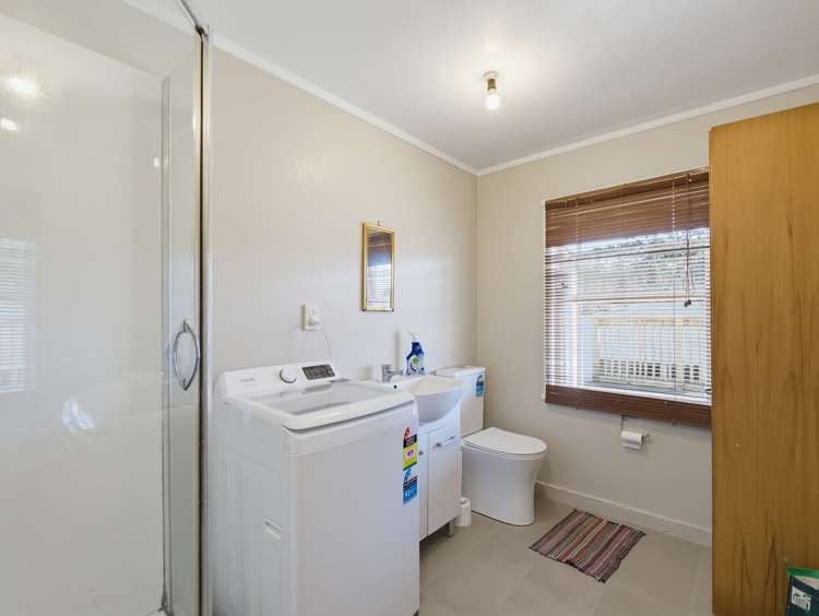 29 Cedar Terrace Stanmore Bay_21