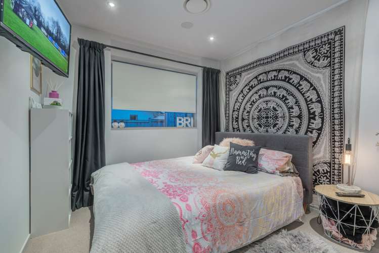 21 Columbia Crescent Beachlands_16