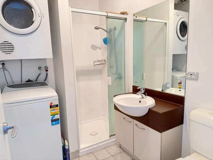 209/3 Morningside Drive Morningside_8