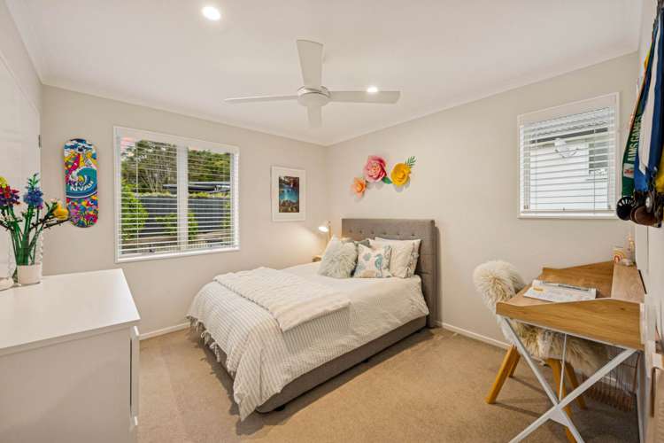 59 Mackay Drive Greenhithe_17