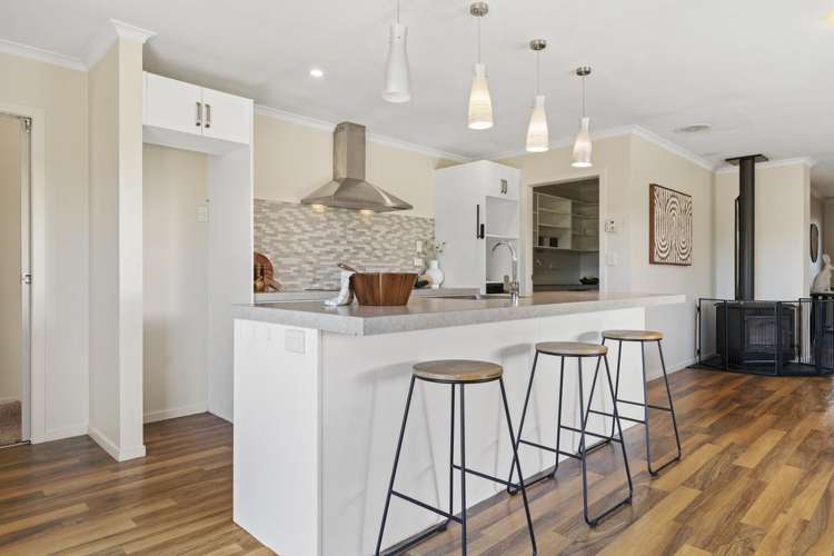 4 Camellia Lane Carterton_4