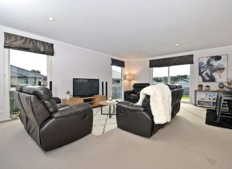 18 McGowan Rise Tuakau_2