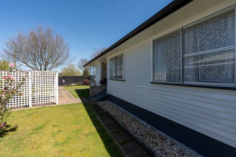 76 Saxbys Road Deanwell_20